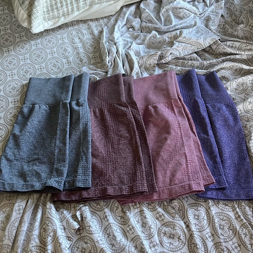 Women’s spandex- 4 pack